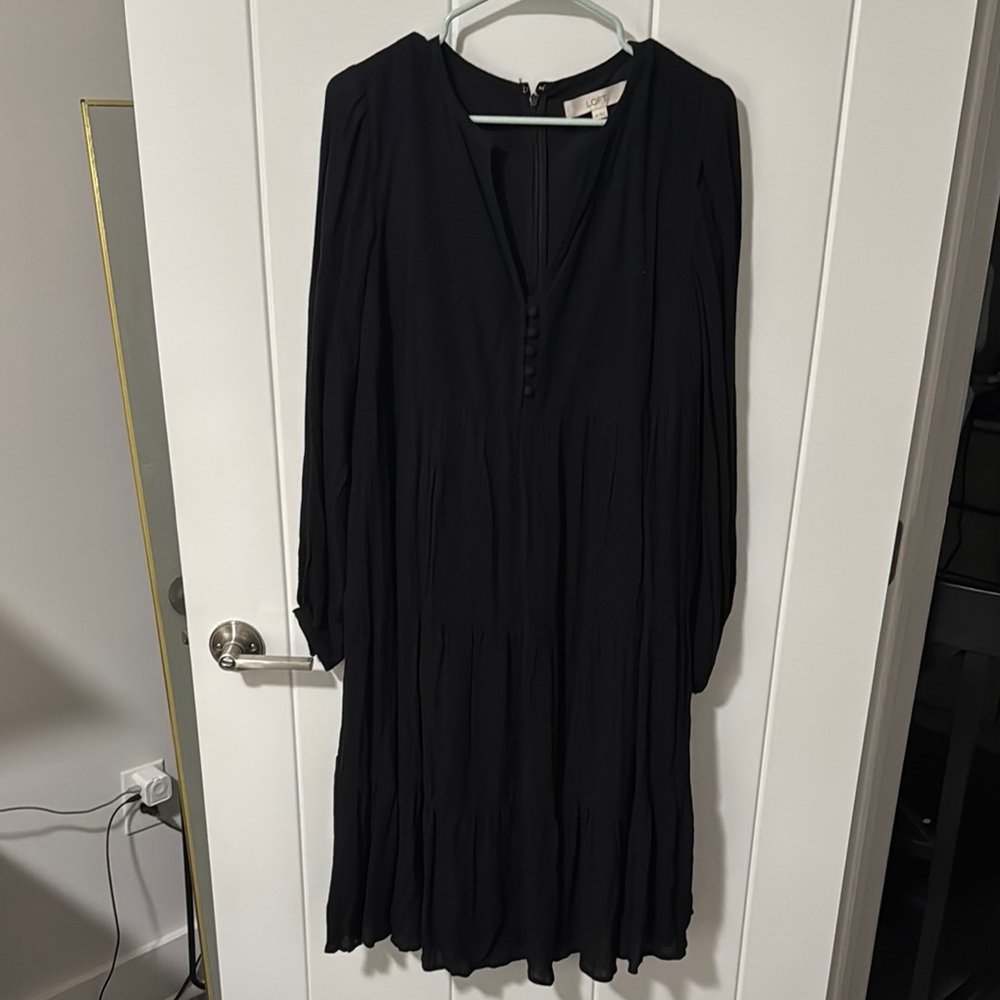 Elegant Oversized Black Women's Dress